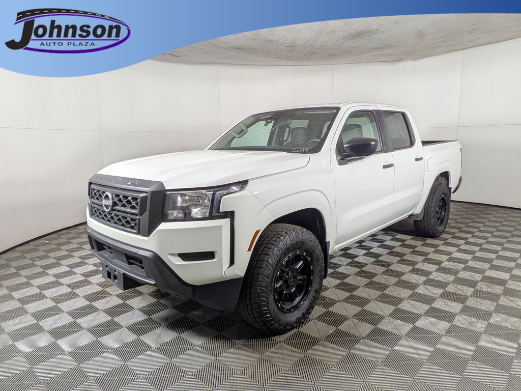 2022 Nissan Frontier S Crew Cab 4WD