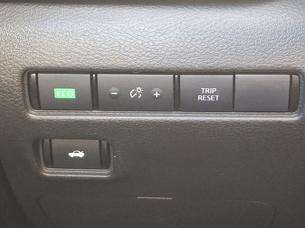 Thumbnail: 2024 Nissan Sentra - 23