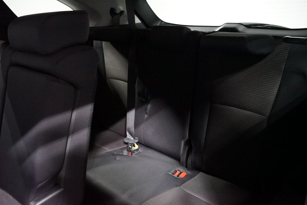 Thumbnail: 2023 Toyota Highlander - 30