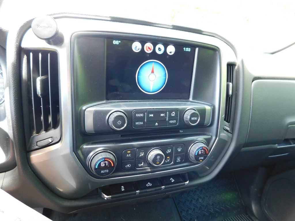 2017 Chevrolet Silverado 1500 LT 7
