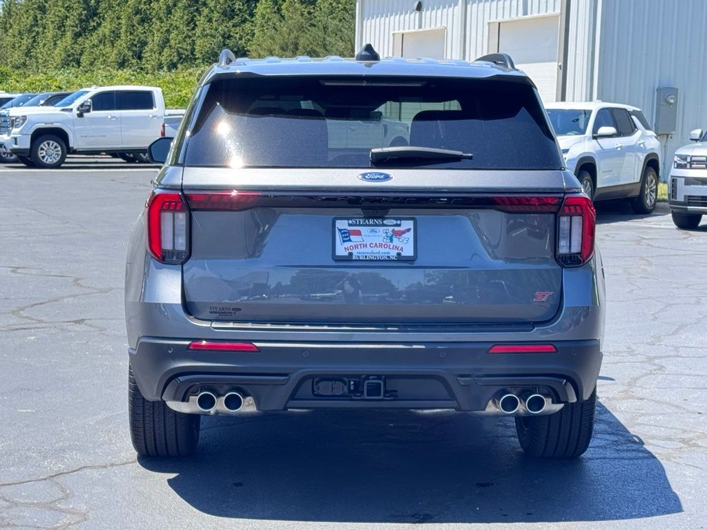 FordExplorer17