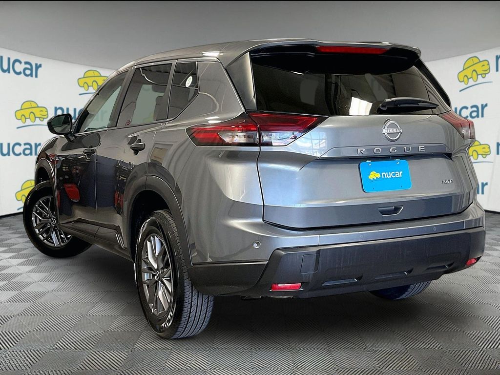 2024 Nissan Rogue — photo 4