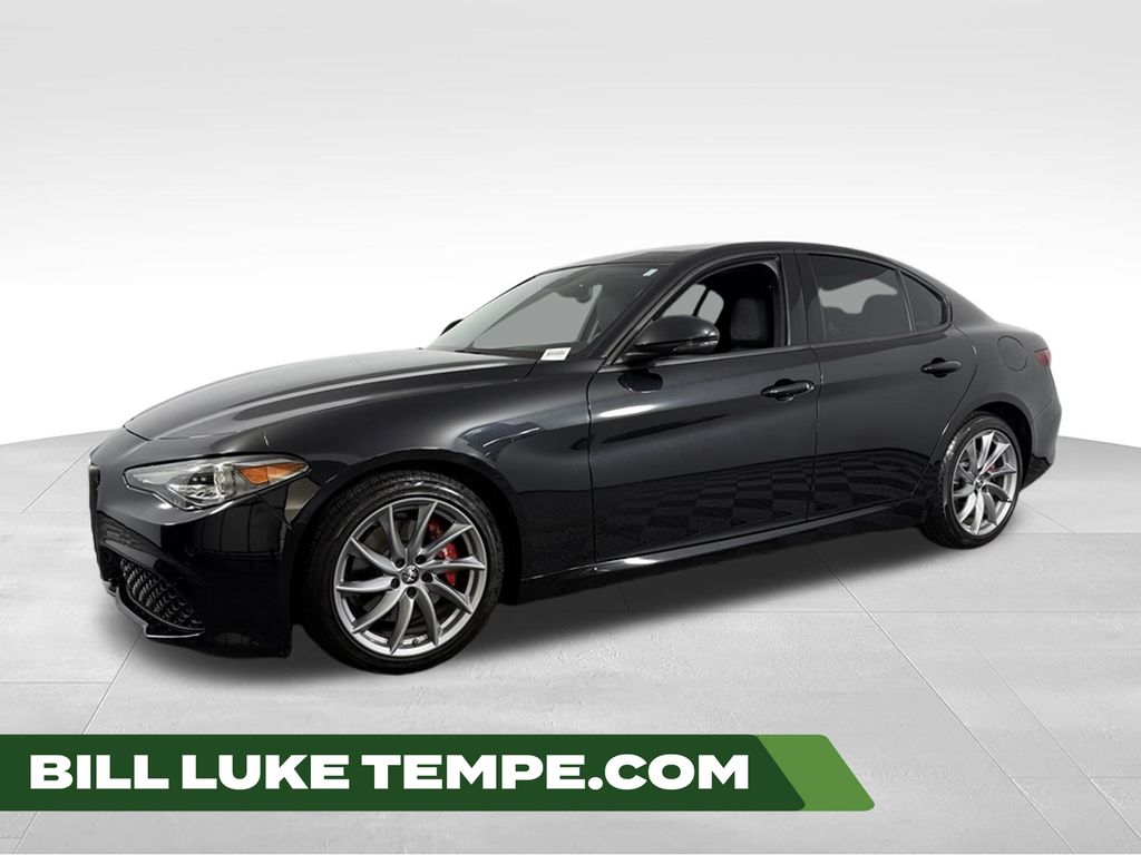2022 Alfa Romeo Giulia Sprint RWD
