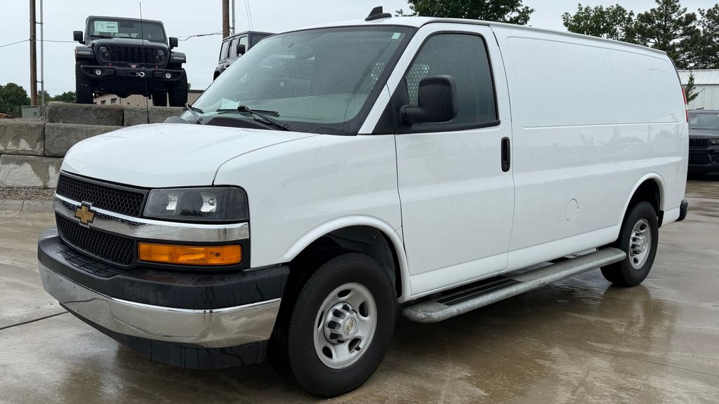 2024 Chevrolet Express 2500 Work Van