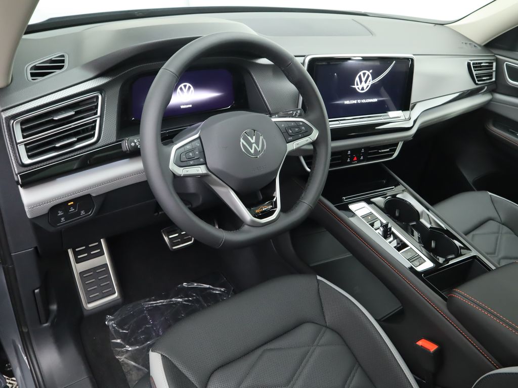 Thumbnail: 2025 Volkswagen Atlas - 10