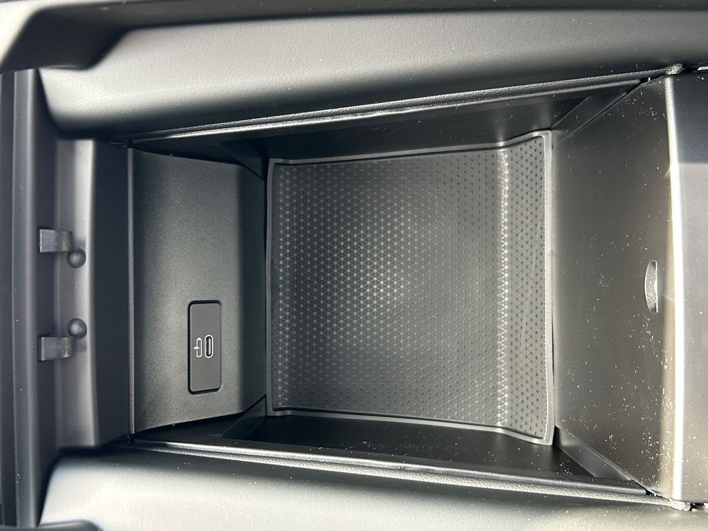 Thumbnail: 2026 BMW X5 - 29