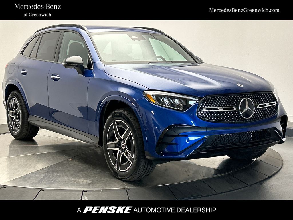 2025 Mercedes-Benz GLC 300 -
                Greenwich, CT