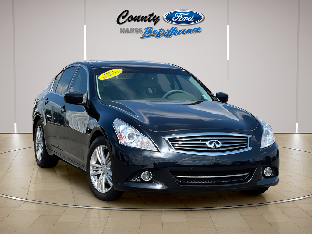 2010 INFINITI G37 Journey Sedan RWD