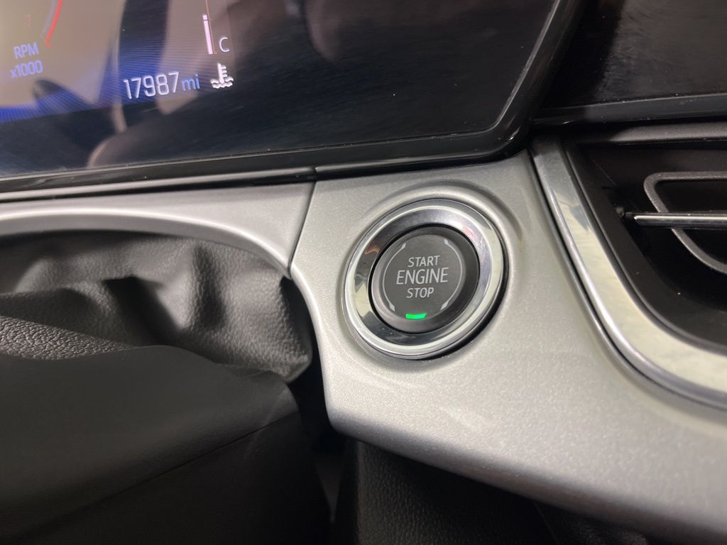 2024 Chevrolet Trax LT 31