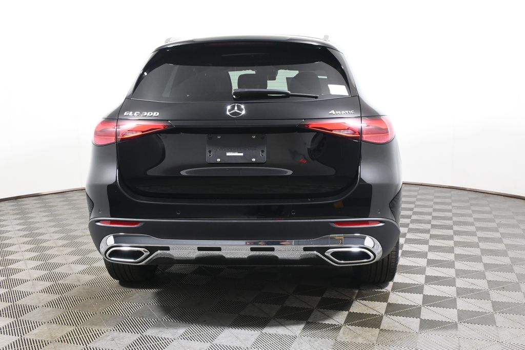 Thumbnail: 2026 Mercedes-Benz GLC - 6