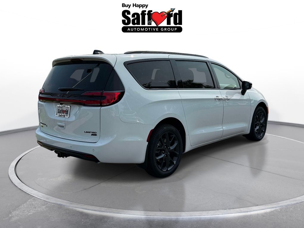 New 2027 White Chrysler Limited image 9
