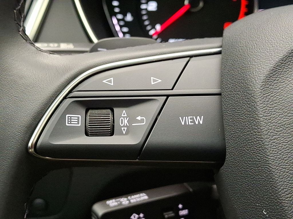 Thumbnail: 2023 Audi Q5 - 22