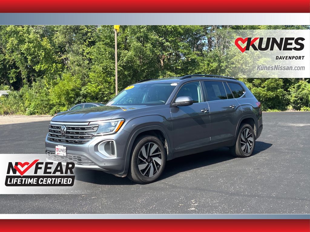 2025 Volkswagen Atlas SE 4Motion with Technology