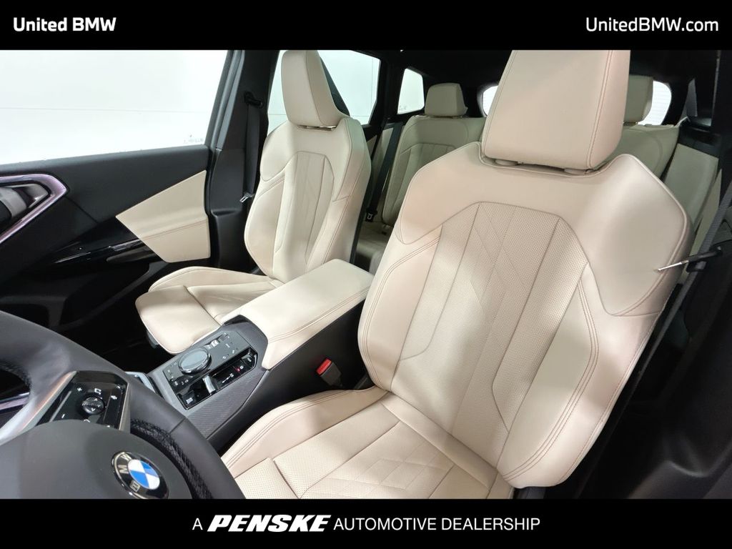 Thumbnail: 2026 BMW X3 - 13