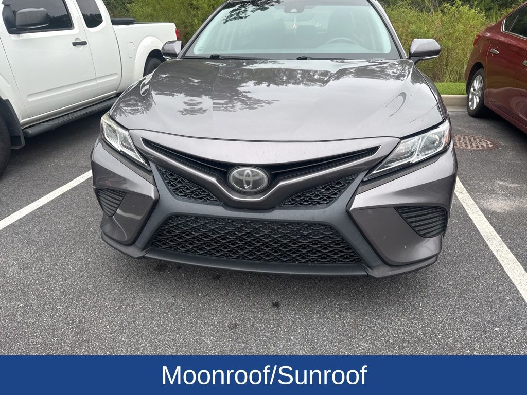 2018 Toyota Camry SE
