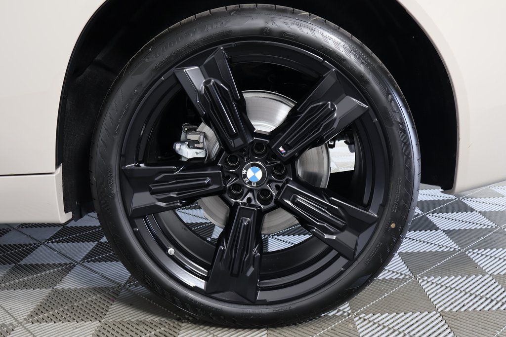 Thumbnail: 2026 BMW X3 - 10
