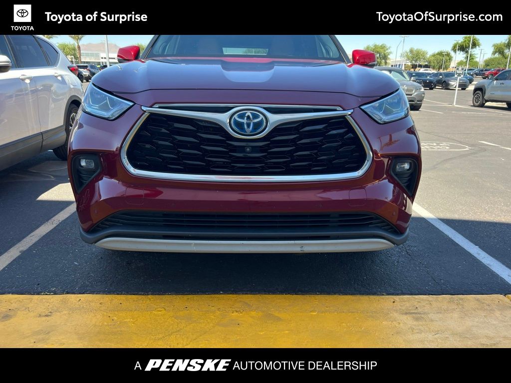 Thumbnail: 2021 Toyota Highlander - 1