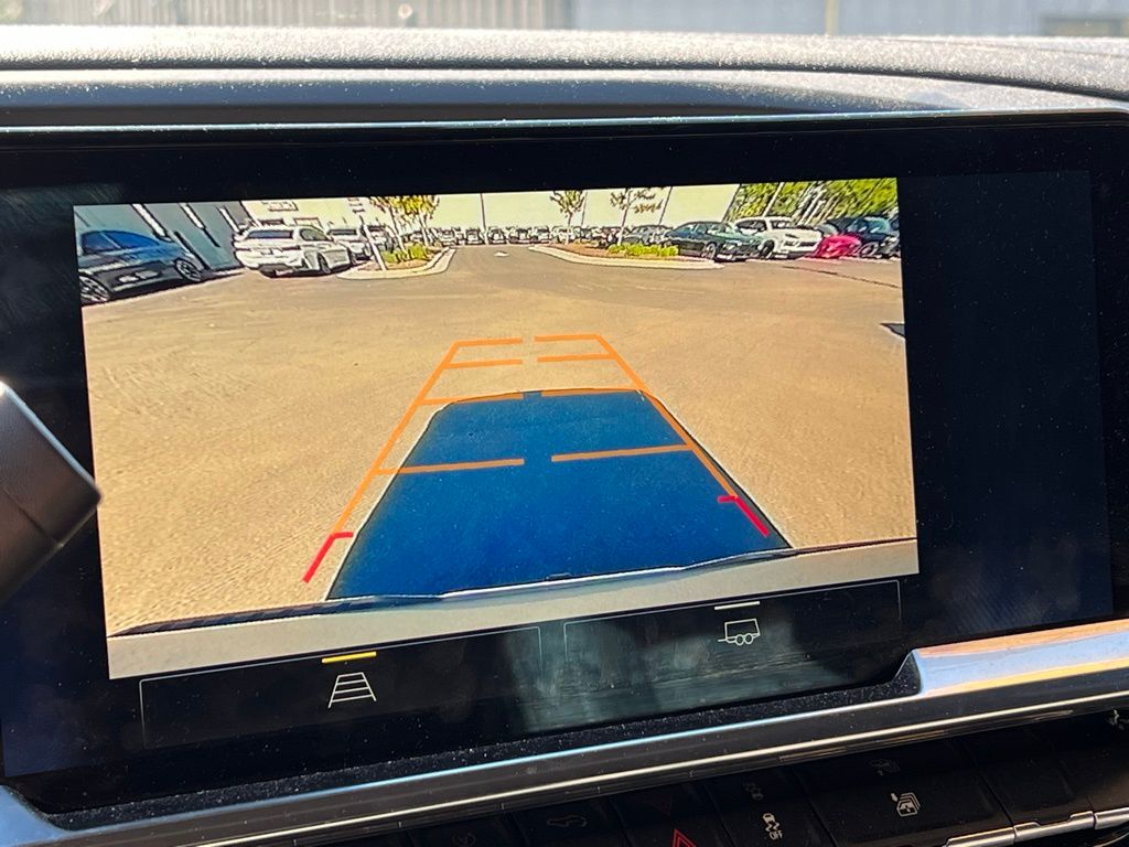 Thumbnail: 2024 Chevrolet Silverado 1500 - 14