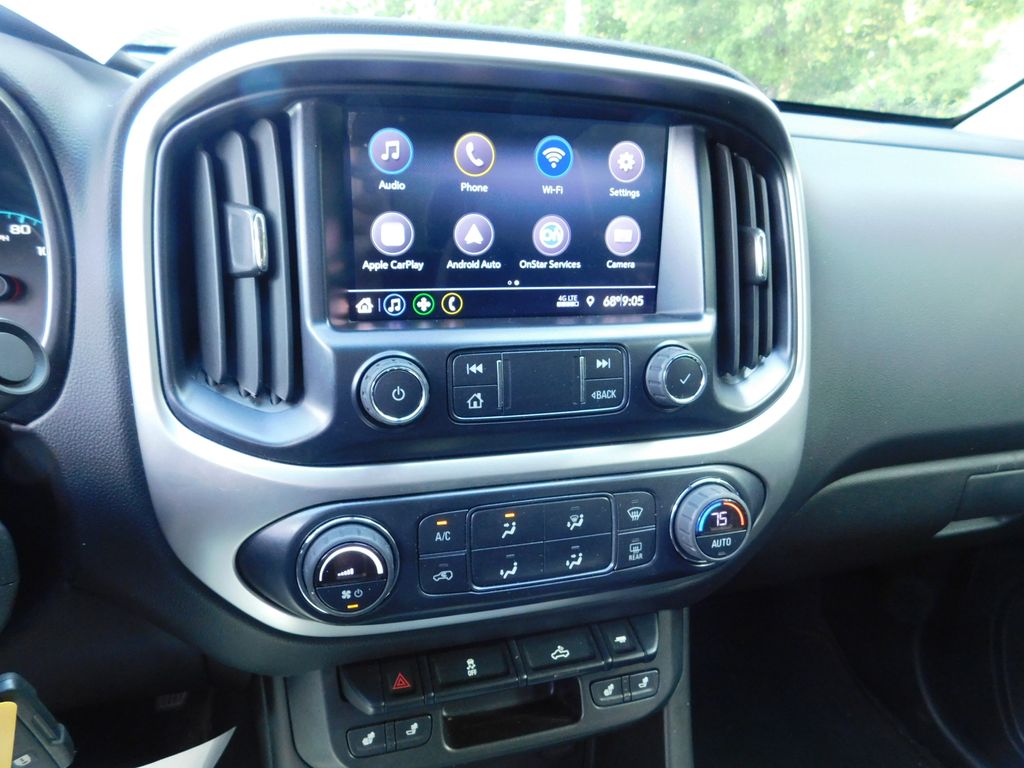 2022 Chevrolet Colorado LT 9