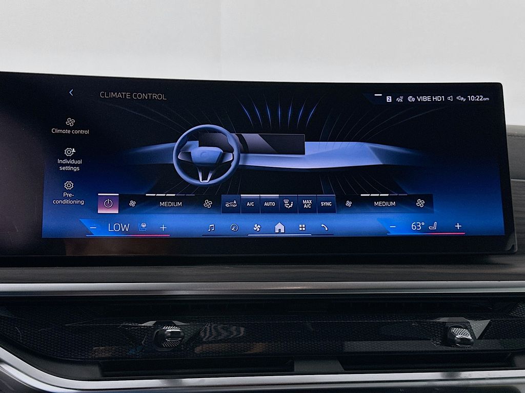 Thumbnail: 2026 BMW X5 - 14