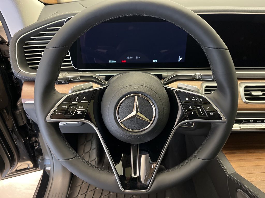 Thumbnail: 2026 Mercedes-Benz GLS - 14