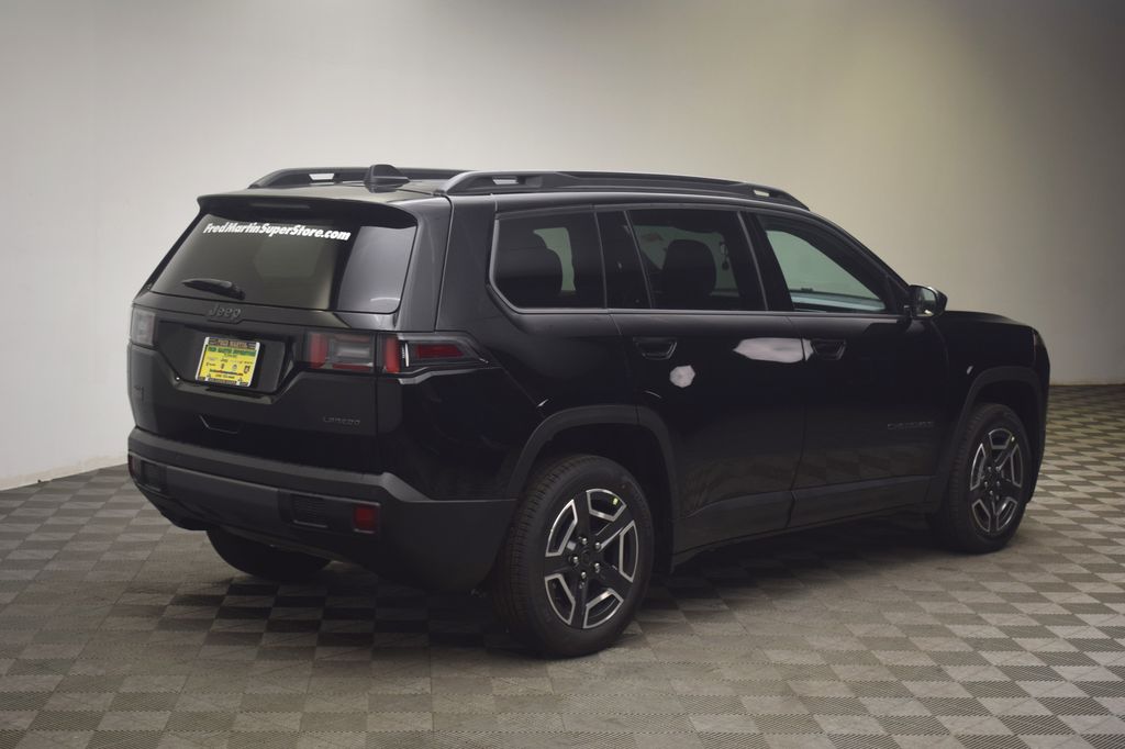 new 2026 Jeep Cherokee car, priced at $33,284