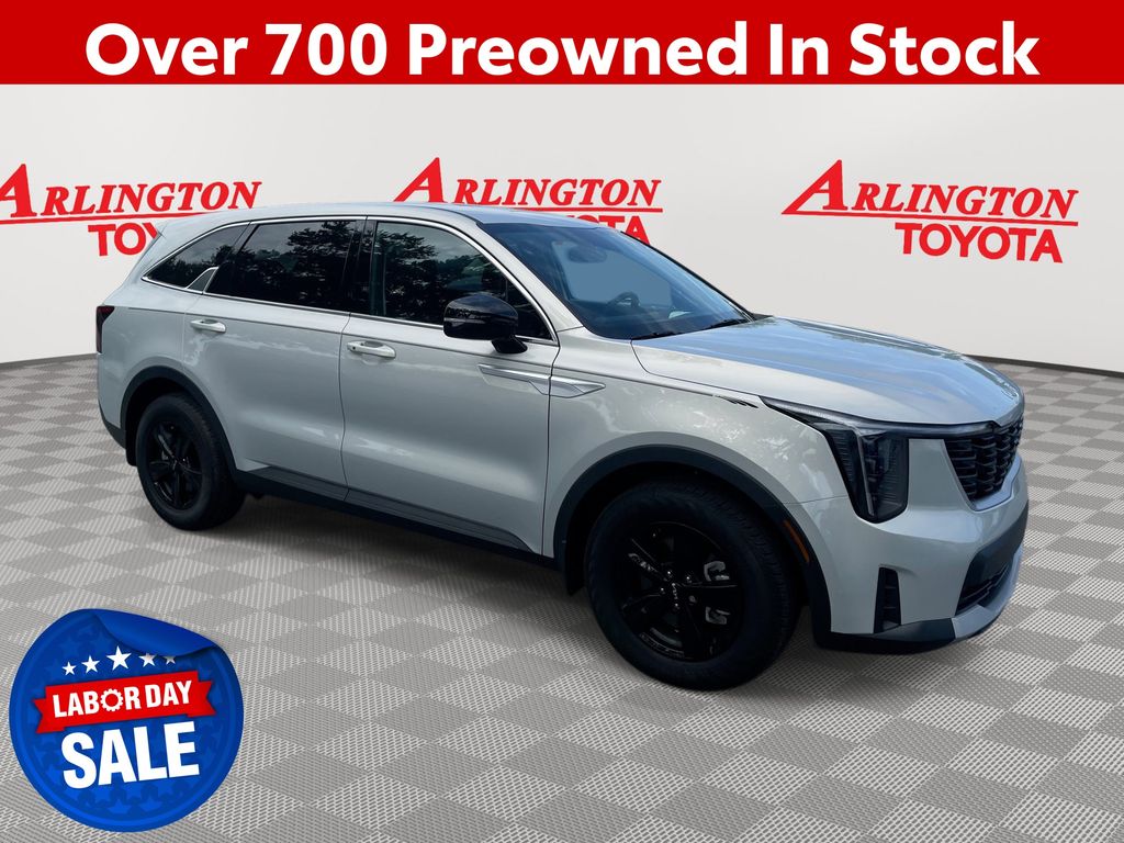 White (Ivory Silver) 2026 Kia Sorento SUV / Crossover Front-Wheel Drive 8-Speed Automatic