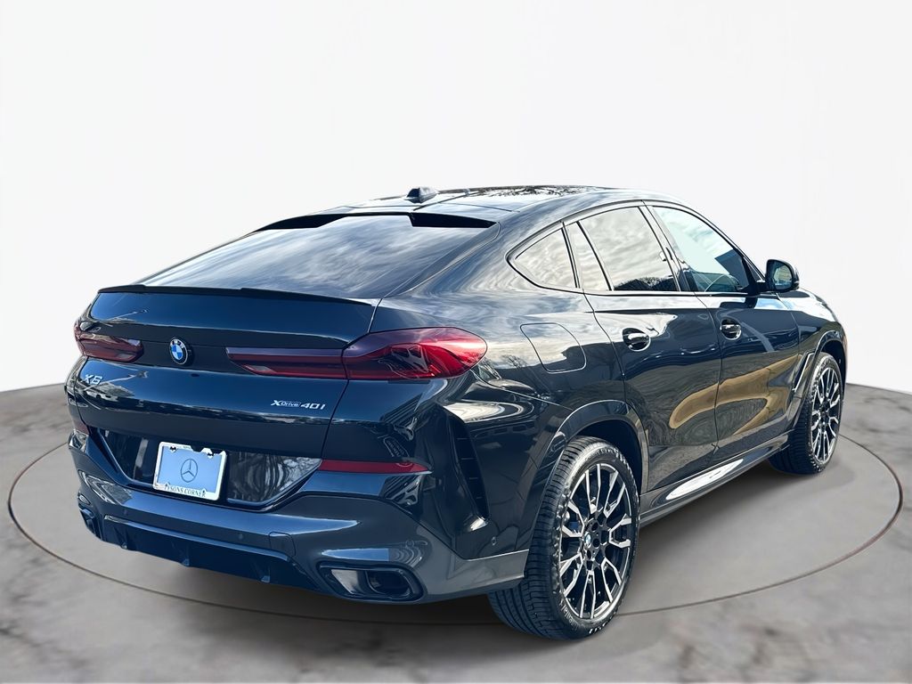 Thumbnail: 2024 BMW X6 - 9