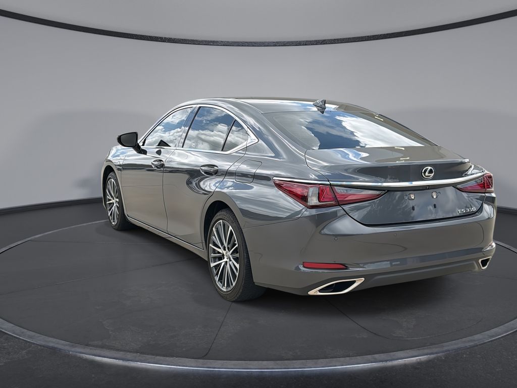 Thumbnail: 2024 Lexus ES - 10