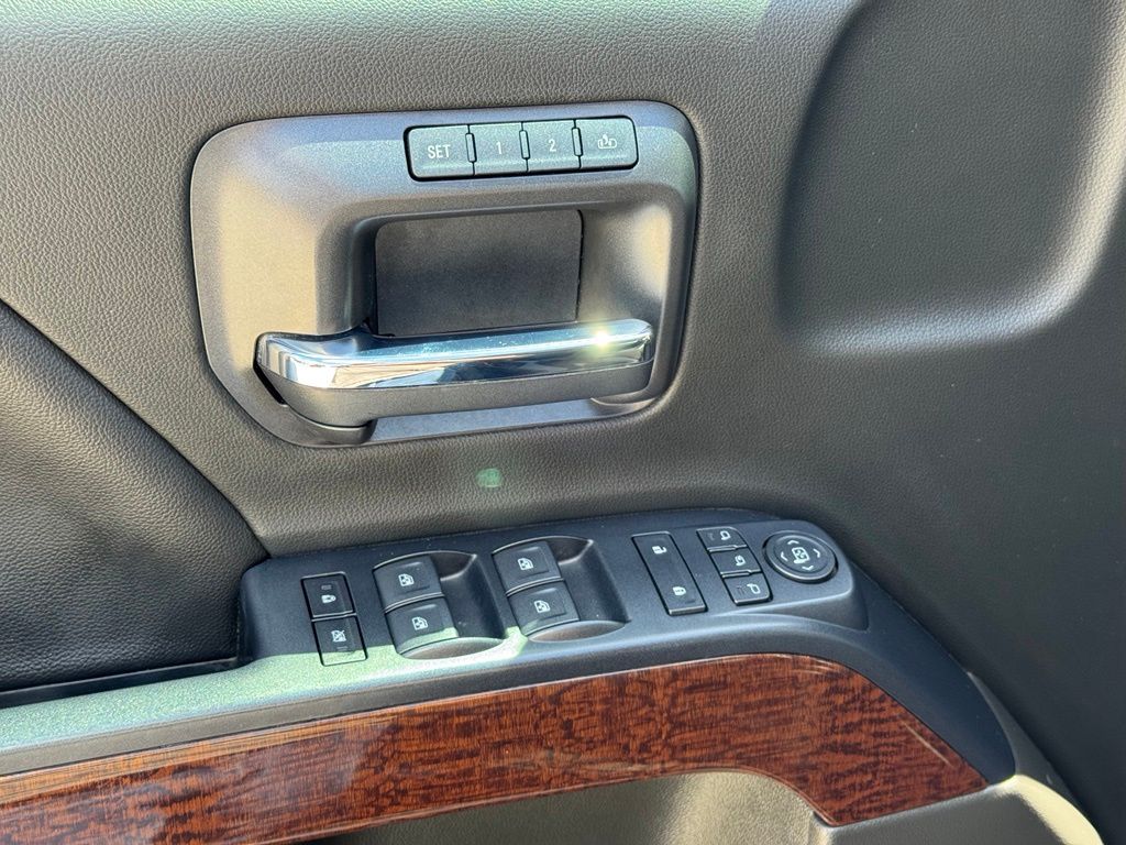 Used Car 2018 Gmc Sierra 1500  Slt For Sale Under $35,000 In Austin, Texas