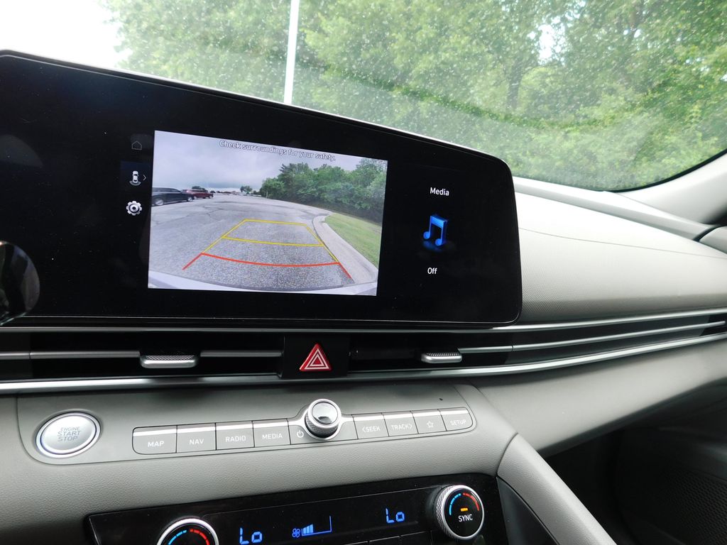 2024 Hyundai Elantra SEL 10