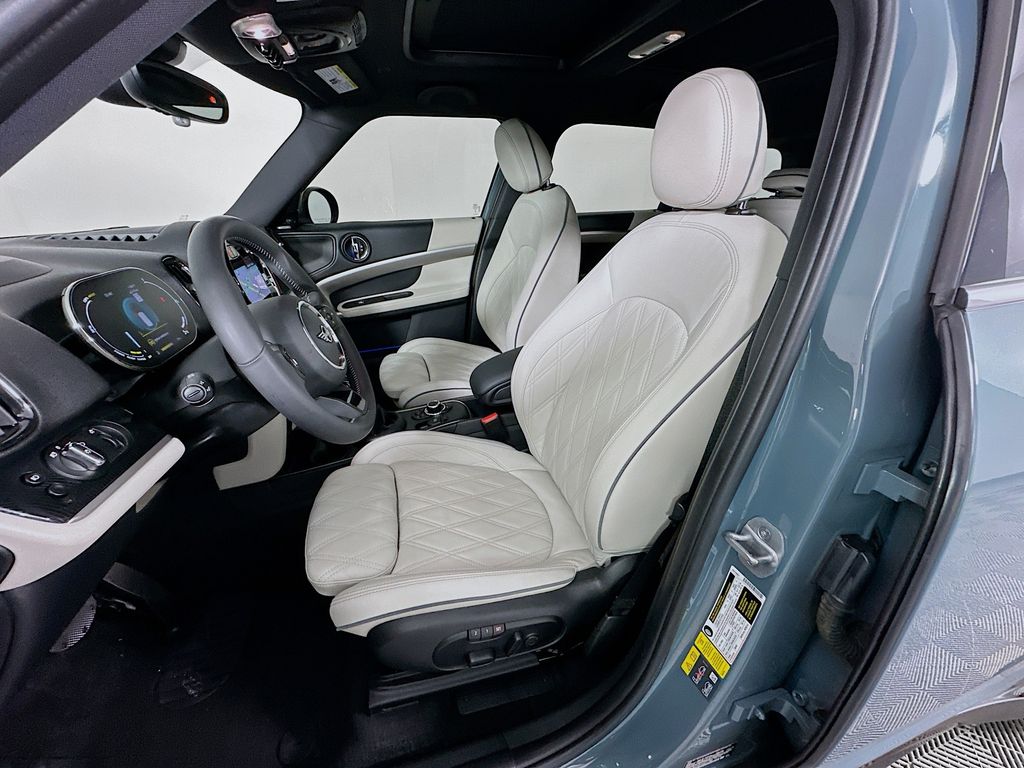 Thumbnail: 2023 MINI Cooper Countryman - 21