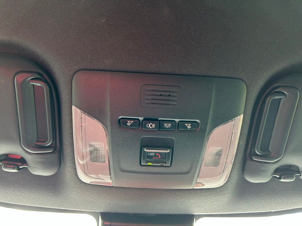 Thumbnail: 2022 Toyota Corolla - 26