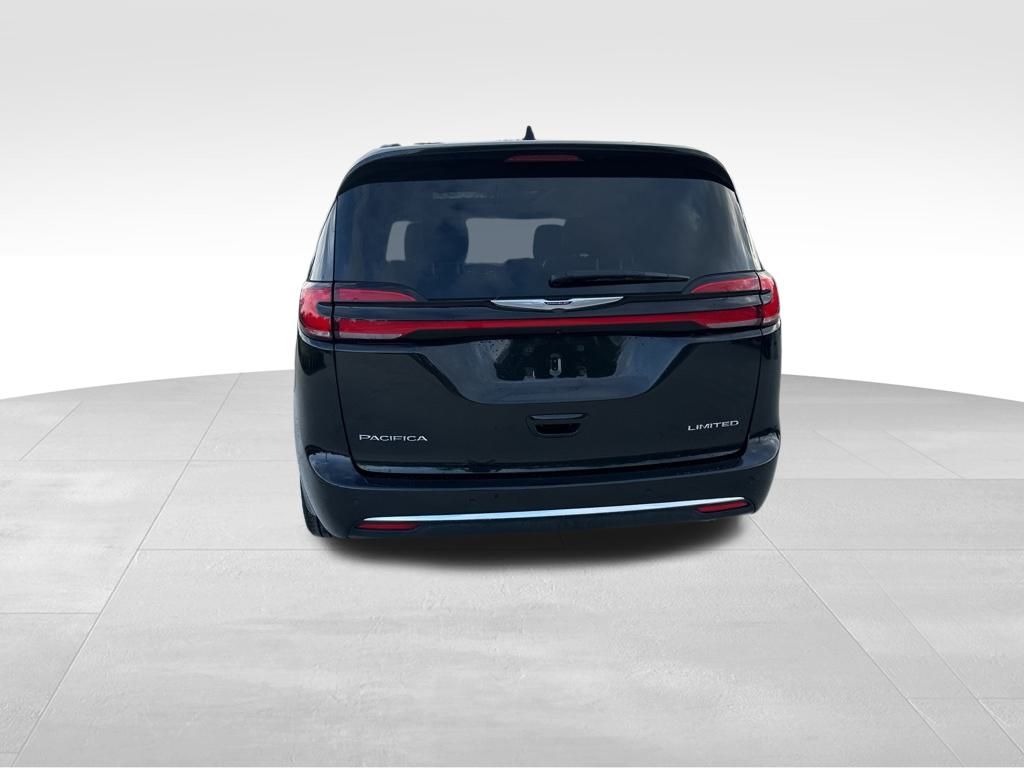 2023 Chrysler Pacifica Limited 7