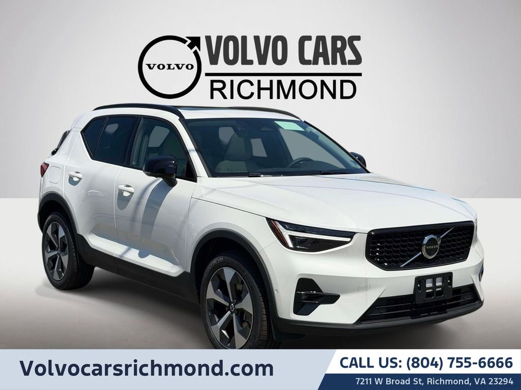 Crystal White 2026 Volvo XC40 SUV / Crossover All-Wheel Drive Automatic