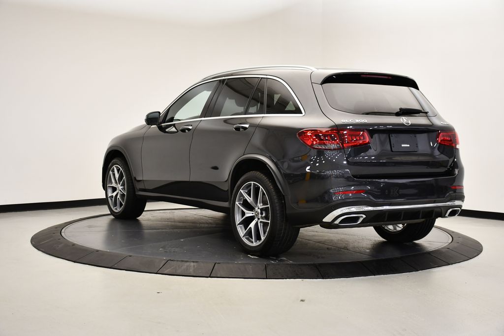 Thumbnail: 2022 Mercedes-Benz GLC - 3