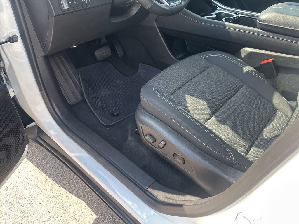 Used Car 2025 Chevrolet Traverse  Lt For Sale In Austin, Texas