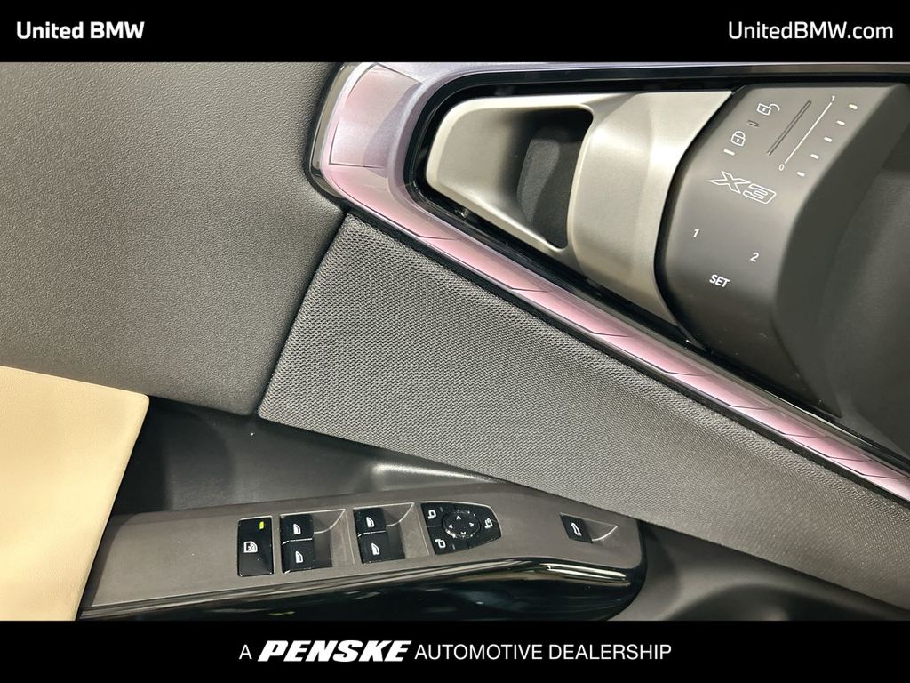 Thumbnail: 2026 BMW X3 - 11