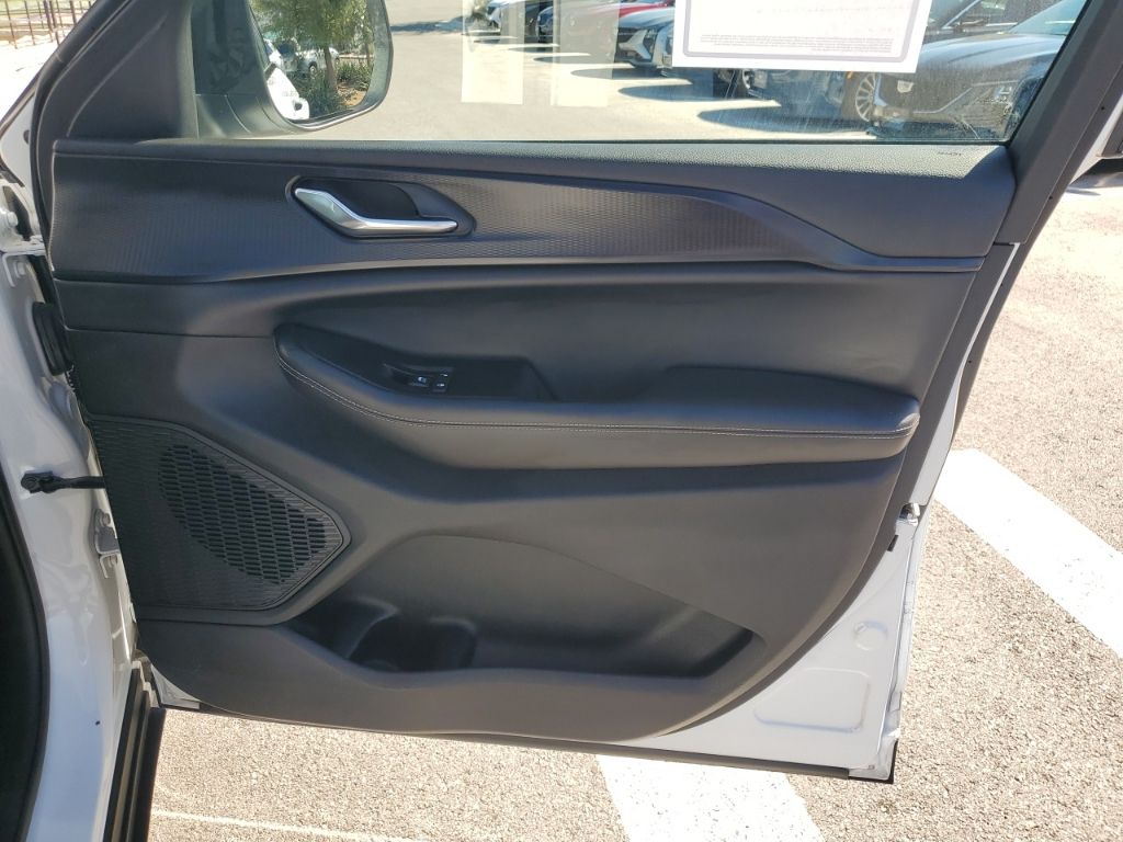 Used Car 2024 Jeep Grand Cherokee  Laredo For Sale Under $25,000 In Austin, Texas