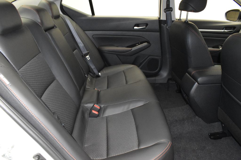 Thumbnail: 2025 Nissan Altima - 32