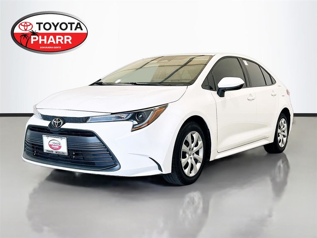 2025 Toyota Corolla LE FWD