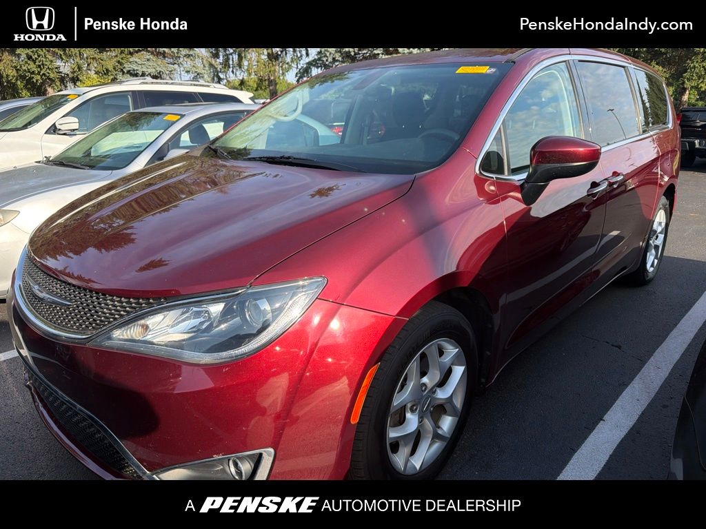 2017 Chrysler Pacifica Touring L -
                  Indianapolis, IN
