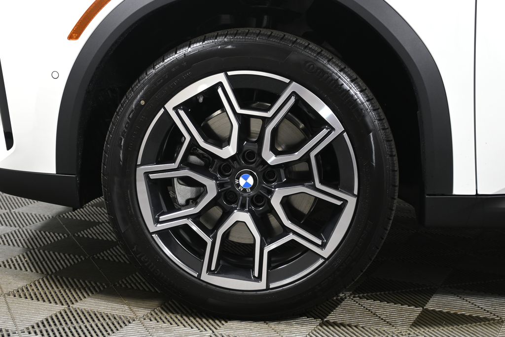 Thumbnail: 2026 BMW X2 - 12