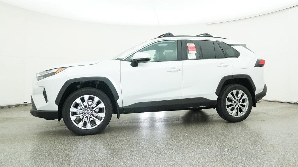 Thumbnail: 2025 Toyota RAV4 - 13