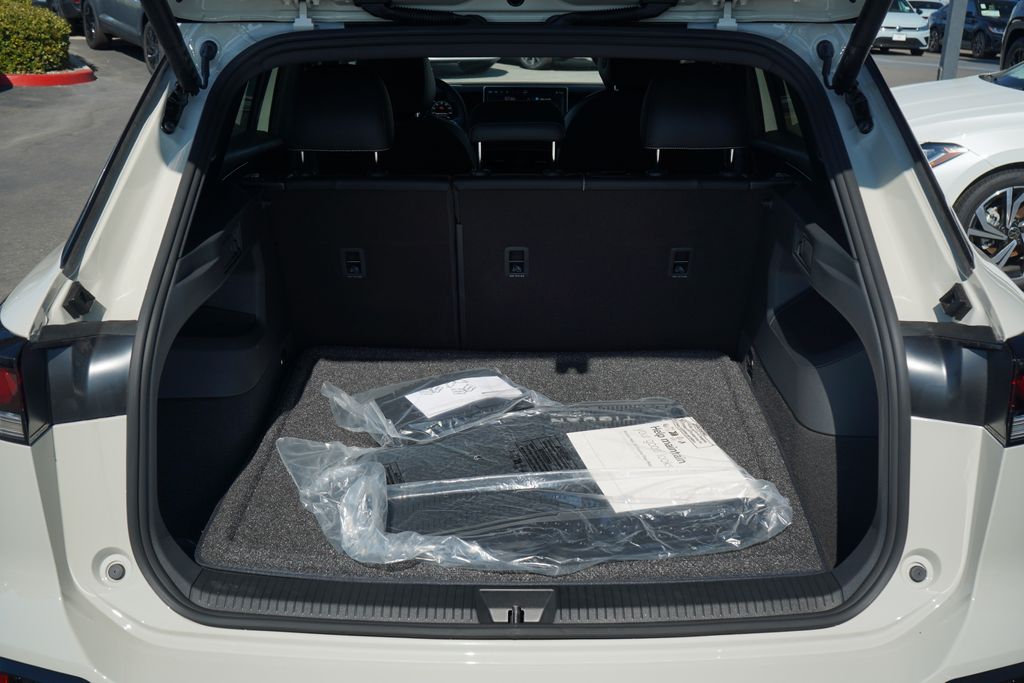 Thumbnail: 2026 Volkswagen Tiguan - 11