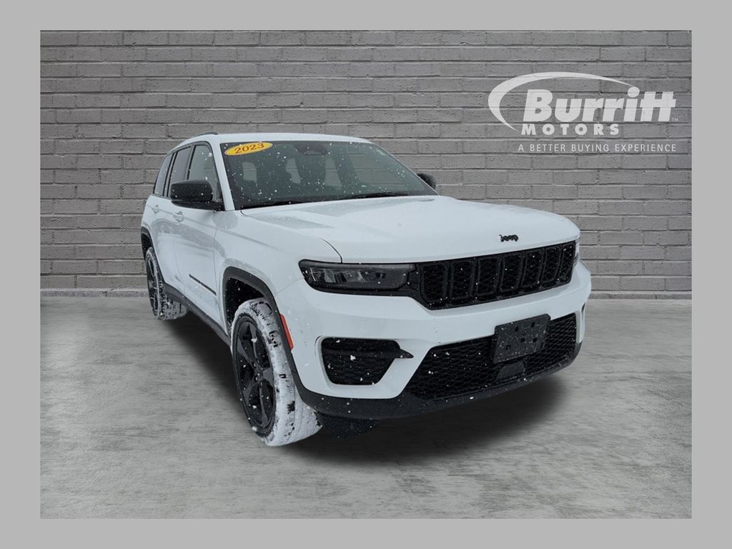 2023 Jeep Grand Cherokee Altitude X 4WD