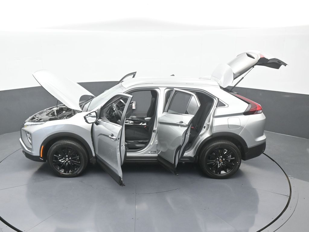 New 2026 Silver Mitsubishi LE image 64