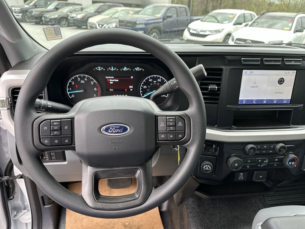 2024 Ford F-250SD XL 17