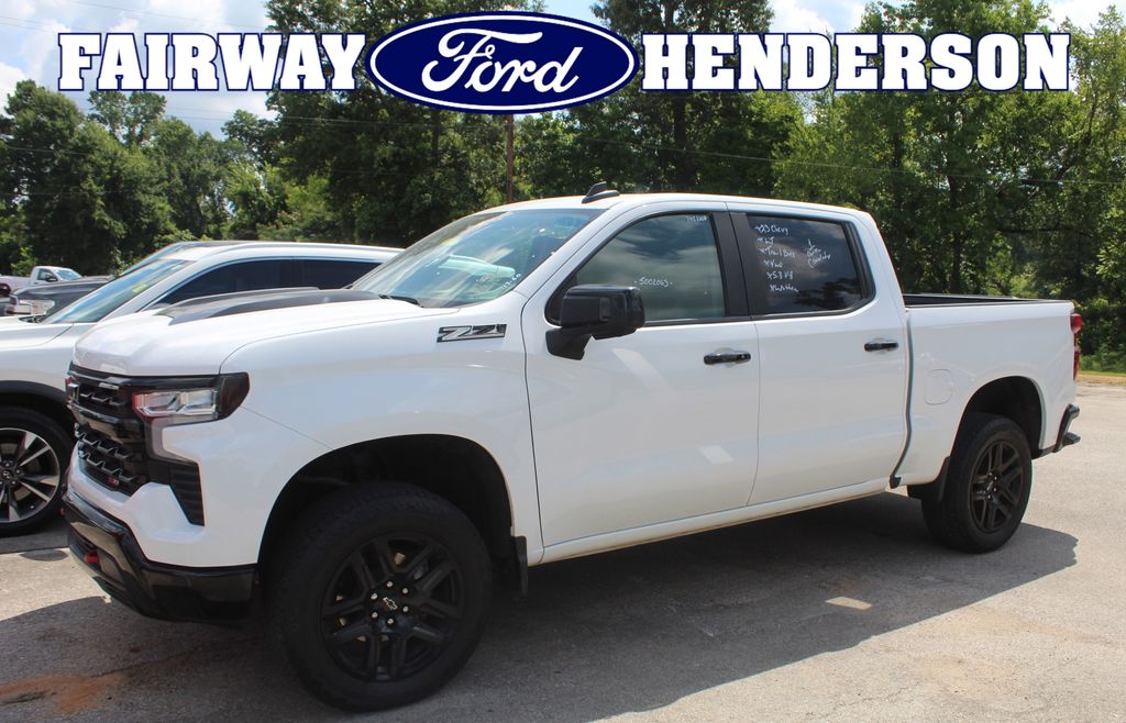 Summit White 2023 Chevrolet Silverado 1500 Pickup Truck Four-Wheel Drive Automatic