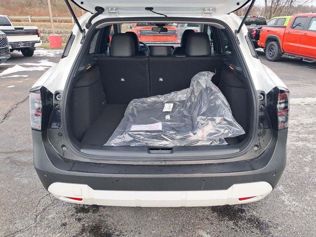 2026 Nissan Kicks SR White at John Sisson Motors